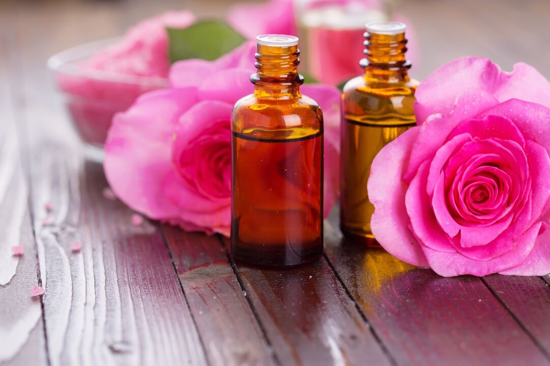 масло од роза за подмладување на кожата